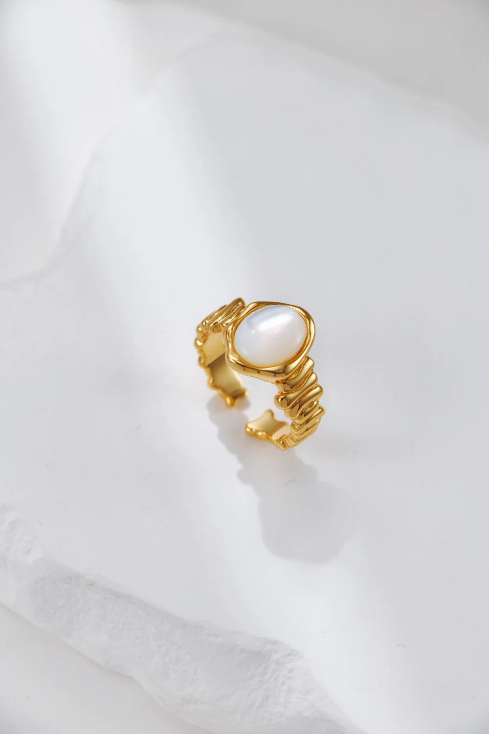 Handmade 18ct Gold Plated Woven Tiger Eye or Mother of Pearl Ring