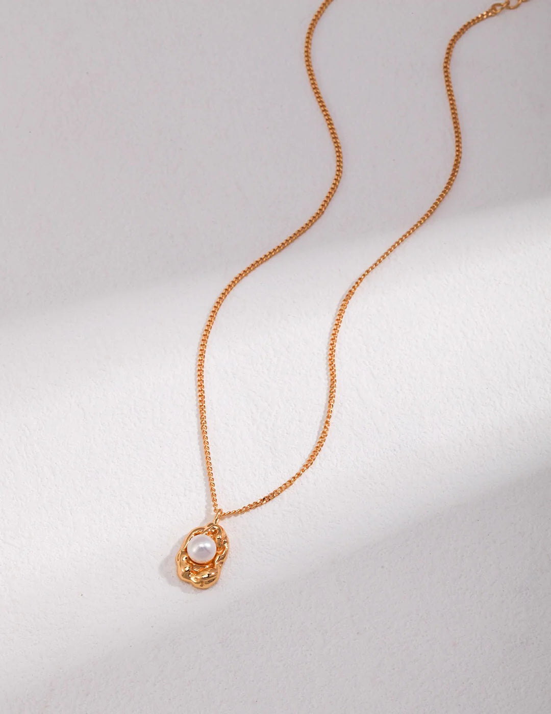 Handmade 18ct Gold Plated or Sterling Silver Dainty Freshwater Pearl Pendant Necklace