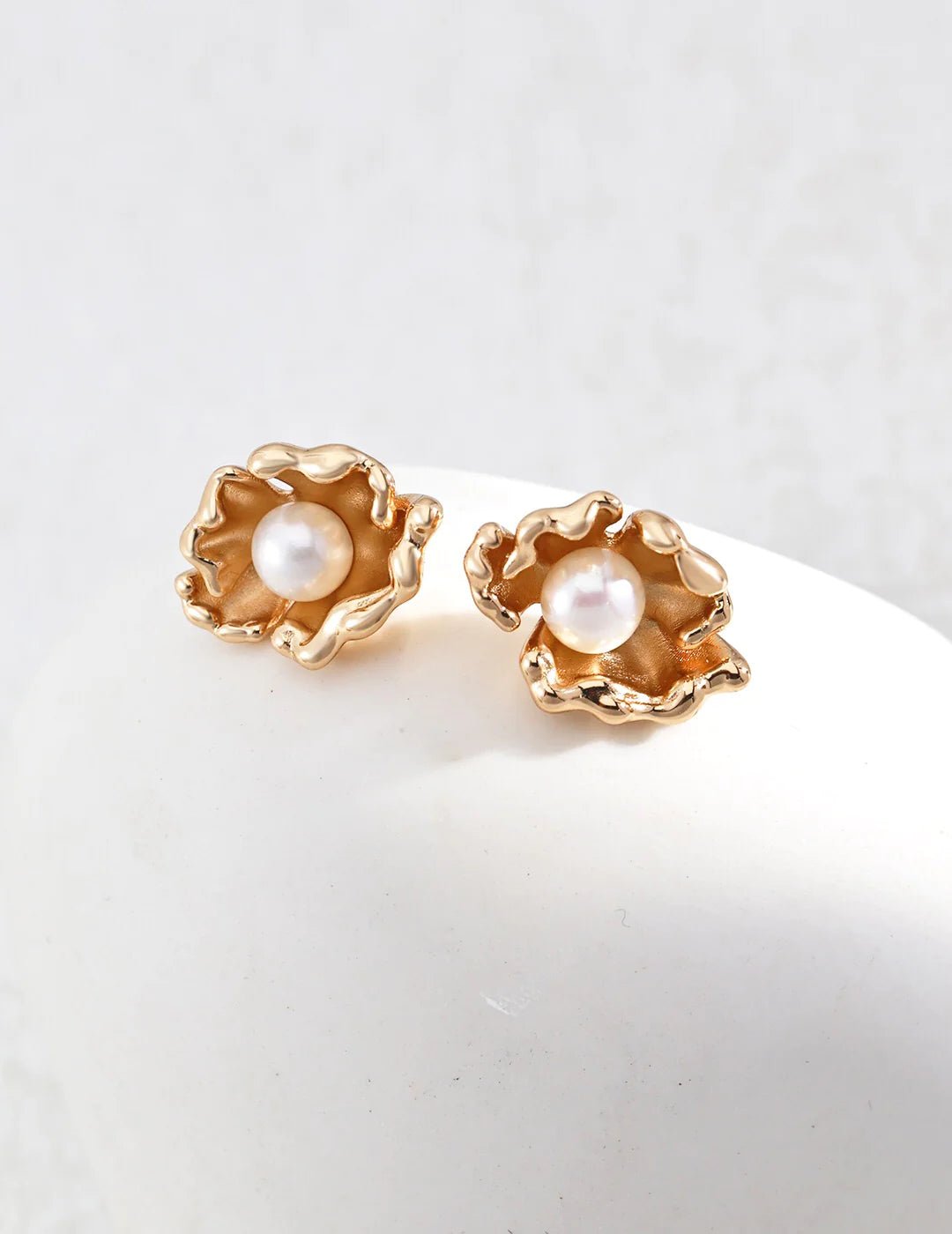 Handmade Wave Design Pearl Earrings