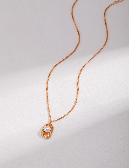 Handmade 18ct Gold Plated or Sterling Silver Dainty Freshwater Pearl Pendant Necklace